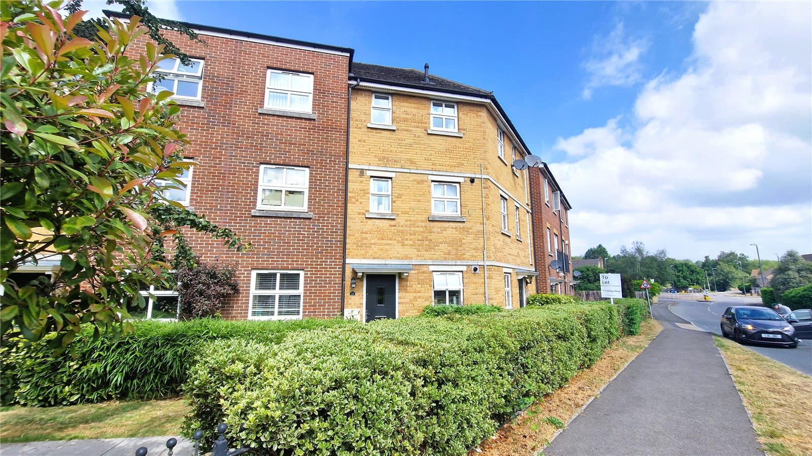 Bridge Farm Walk, Mangotsfield, Bristol, BS16 9LY