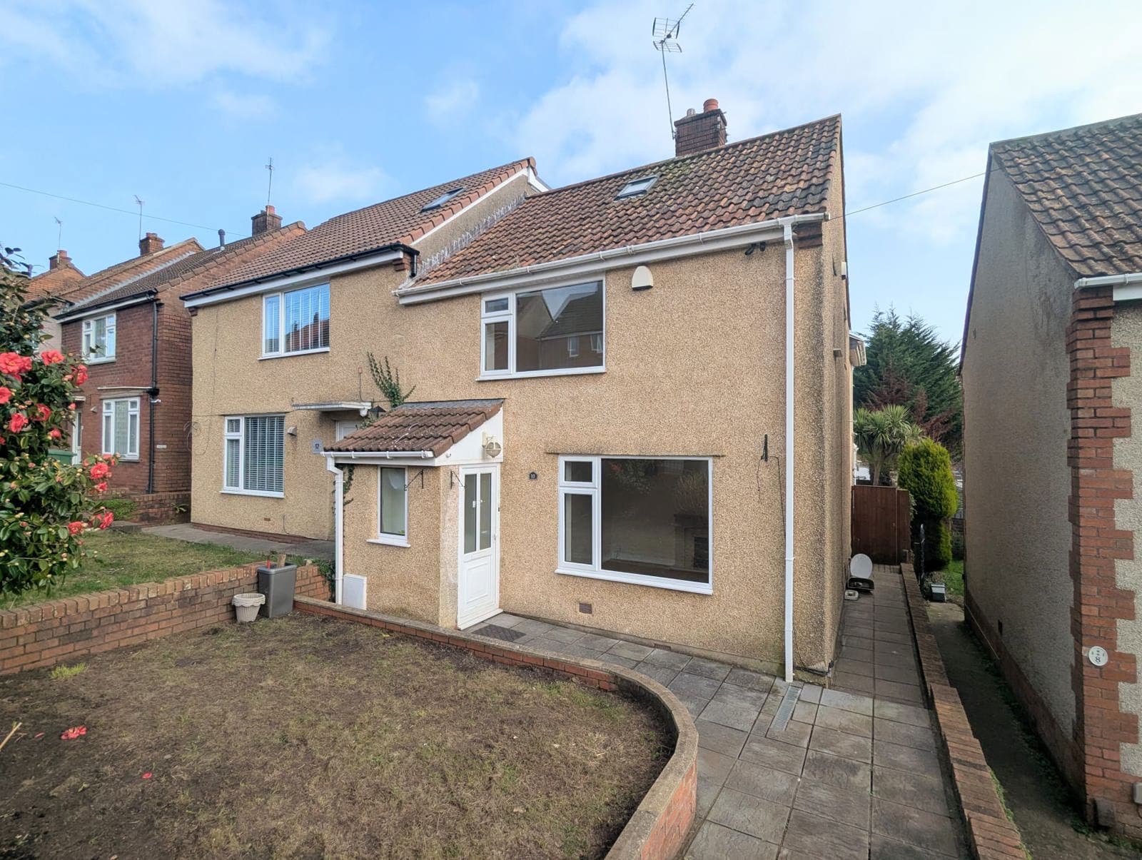 Almond Way, Mangotsfield, Bristol, BS16 5QN