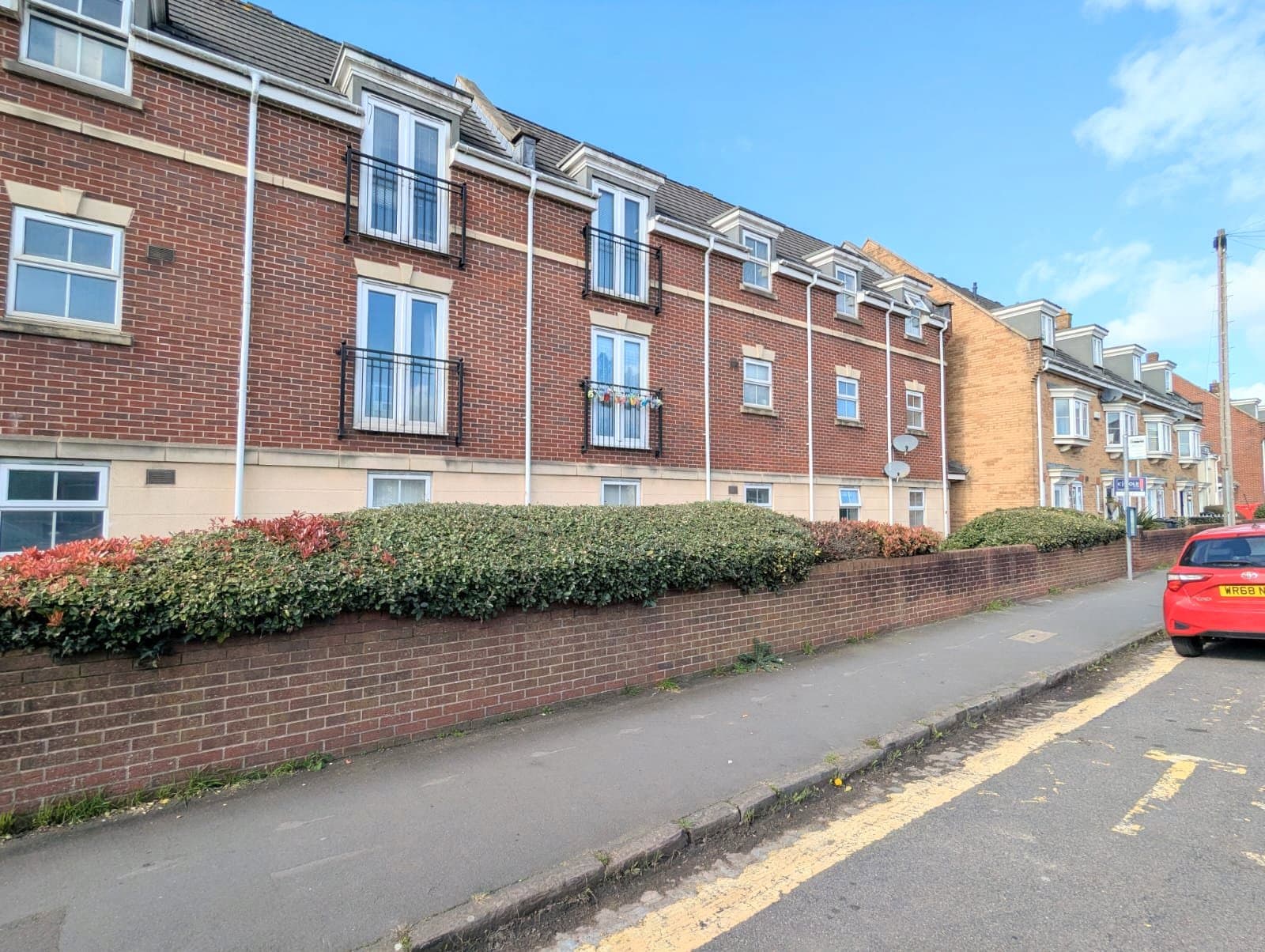 Britton Gardens, Kingswood, Bristol, BS15 1TE